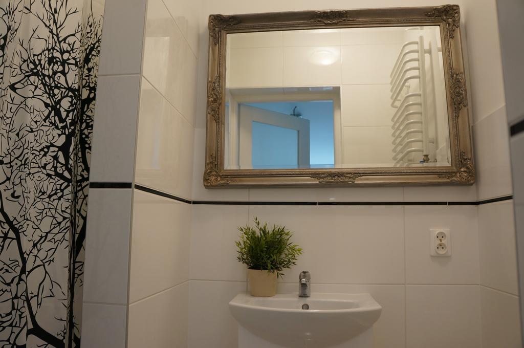 Apartamenty Z Klimatem Poznan Exterior photo